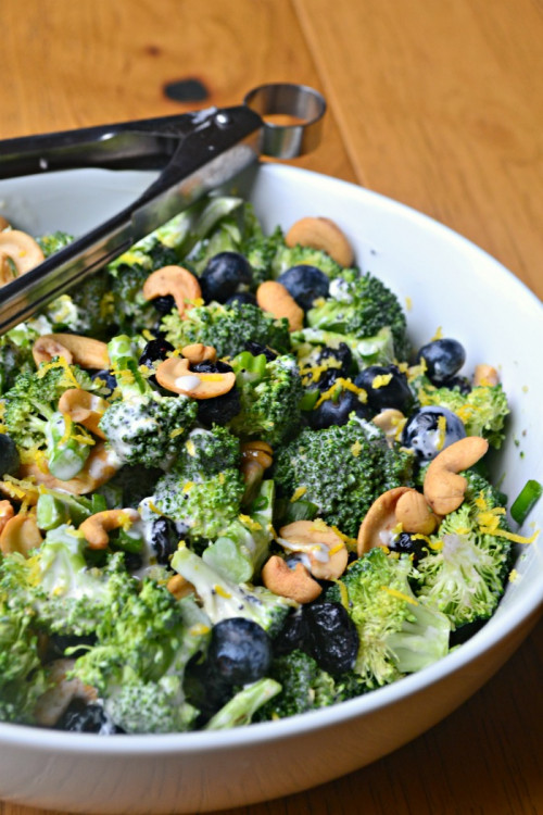 Blueberry Lemon Poppyseed Broccoli Salad
