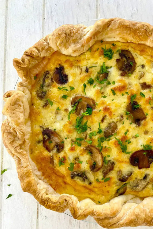 Mushroom Quiche Recipe with Puff Pastry Crust